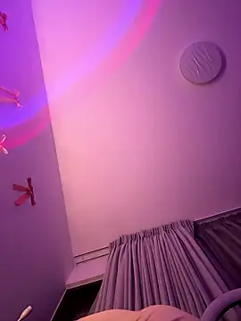 madlynginger online show from 01-12-26, 03:50