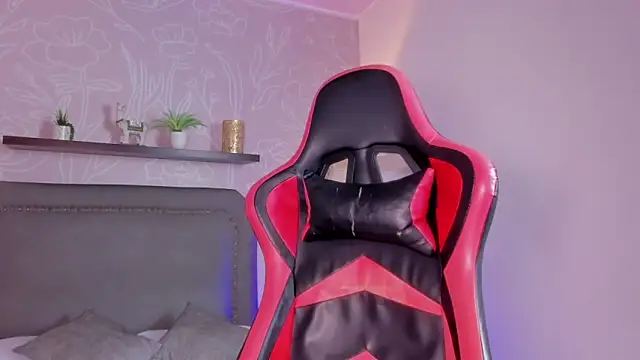 aurora cass online show from 01-13-26, 03:56