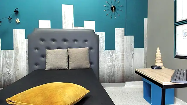 brian tattoo online show from 12-01-25, 12:43