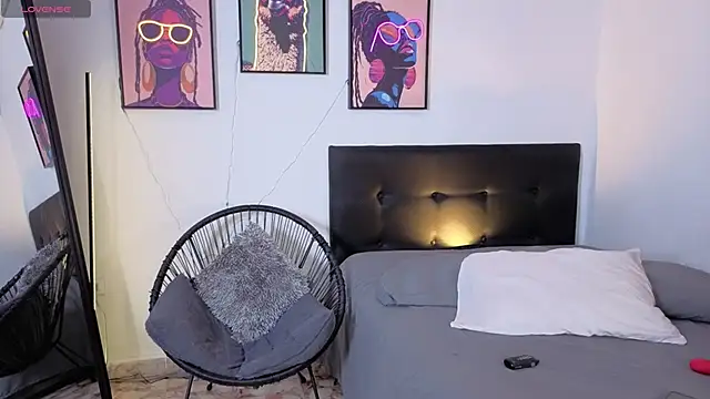 Samanta Smith01 online show from 02-26-26, 12:26