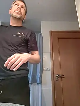 lorisaux online show from 02-18-26, 07:37