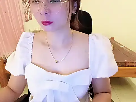 BabyDoll1999 online show from 06-05-26, 12:22