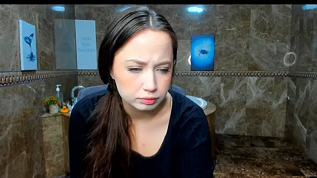 Snapshot of Carolina-sky chatting on 05-05-26, 01:13 Carolina-sky online show from 05-05-26, 01:13