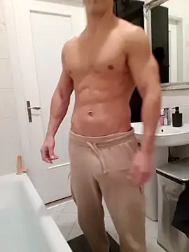 Snapshot of Galanti chatting on 12-01-25, 07:46 Galanti online show from 12-01-25, 07:46