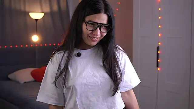 LulaMazzeo online show from 12-04-25, 07:39