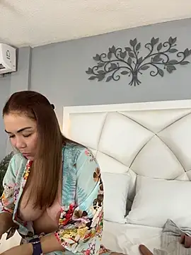 AnnaJaimes online show from 05-15-26, 12:28