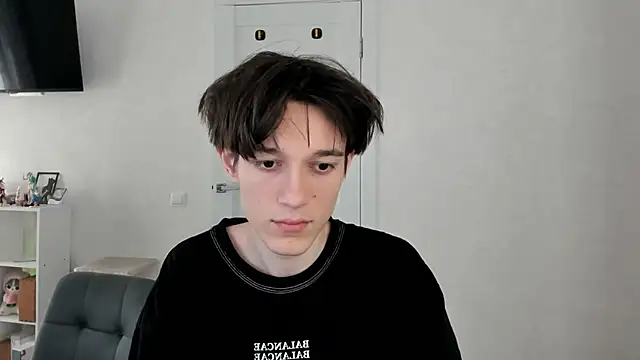 Mickleloveu online show from 11-28-25, 10:29