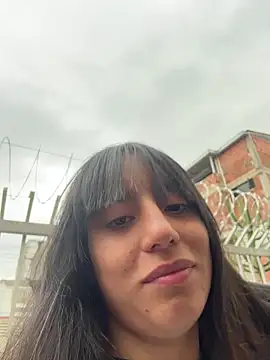 Mia fiire online show from 03-16-26, 07:07