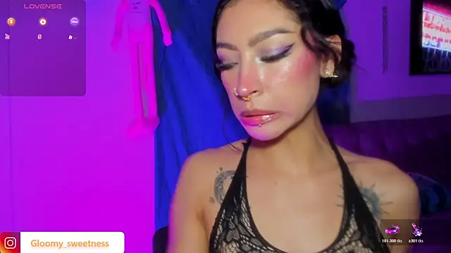 Ounla Sweet online show from 05-04-26, 03:02