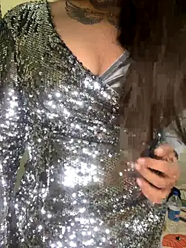 de115088 online show from 11-28-25, 09:50