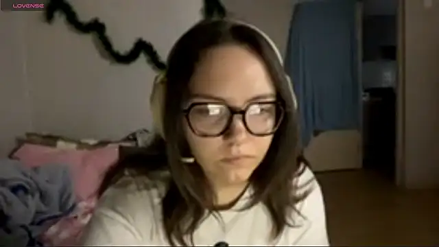 KerriMcbreen online show from 01-06-26, 03:10