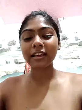 Snapshot of Cute_diya023 chatting on 04-23-26, 03:47 Cute diya023 online show from 04-23-26, 03:47