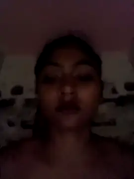 Snapshot of Cute_diya023 chatting on 04-27-26, 03:10 Cute diya023 online show from 04-27-26, 03:10