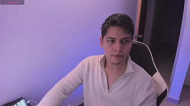 Asta YunoXXX online show from 05-19-26, 03:02
