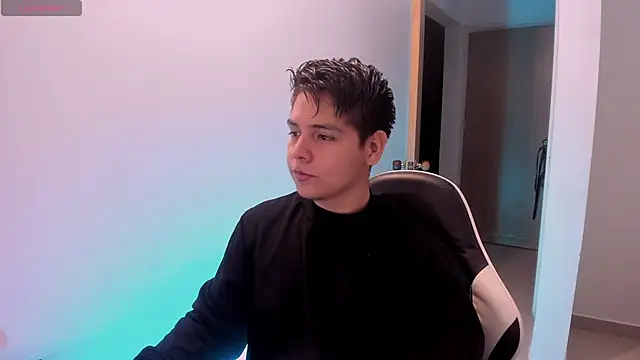 Asta YunoXXX online show from 05-20-26, 04:29