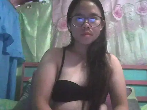 xxdreamgirl69 online show from 01-12-26, 11:32