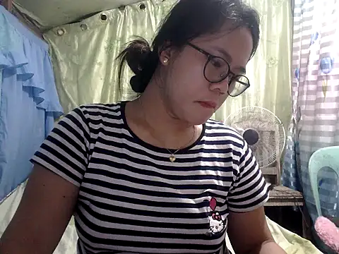 xxdreamgirl69 online show from 04-30-26, 10:14