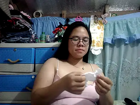 xxdreamgirl69 online show from 06-10-26, 09:35
