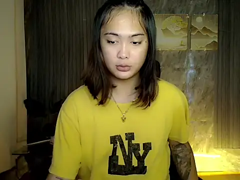 Snapshot of urfuckingdoll69 chatting on 06-15-26, 02:25 urfuckingdoll69 online show from 06-15-26, 02:25
