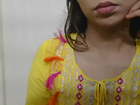 Snapshot of Sandhya54 chatting on 12-04-25, 08:23 Sandhya54 online show from 12-04-25, 08:23