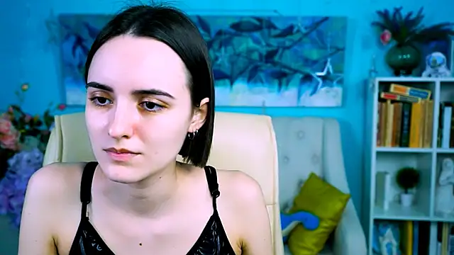 KateWillows online show from 03-20-26, 04:39