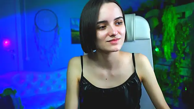 KateWillows online show from 03-23-26, 08:40