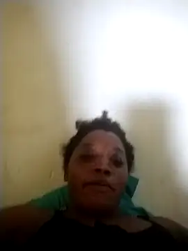 Snapshot of floctous chatting on 11-30-25, 12:25 floctous online show from 11-30-25, 12:25