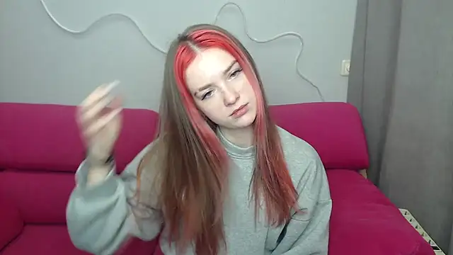 Snapshot of CassieLiam chatting on 12-01-25, 10:31 CassieLiam online show from 12-01-25, 10:31