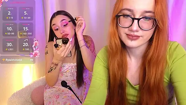 Snapshot of sunny_luna chatting on 11-30-25, 05:06 sunny luna online show from 11-30-25, 05:06