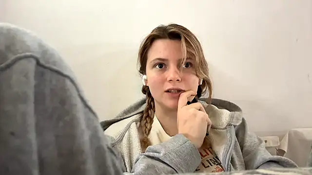 AlanaPostell online show from 12-03-25, 12:14