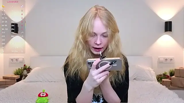 GhisllaineWestler online show from 02-03-26, 04:21