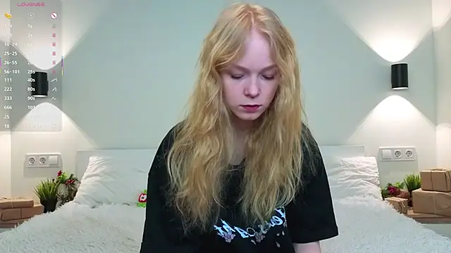 GhisllaineWestler online show from 02-12-26, 04:18