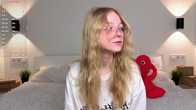 GhisllaineWestler online show from 02-19-26, 04:30