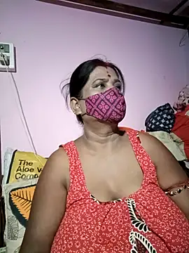 Snapshot of me-pari-hu chatting on 04-23-26, 04:42 me-pari-hu online show from 04-23-26, 04:42