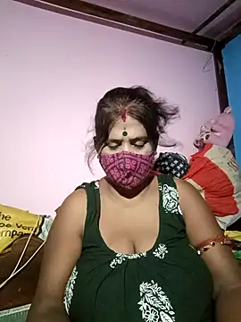 Snapshot of me-pari-hu chatting on 04-24-26, 04:53 me-pari-hu online show from 04-24-26, 04:53