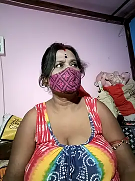 Snapshot of me-pari-hu chatting on 05-02-26, 04:34 me-pari-hu online show from 05-02-26, 04:34