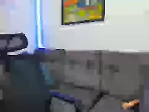 Mikke18 online show from 12-20-25, 03:46