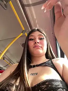 AngieG02  online show from 12-01-25, 07:08