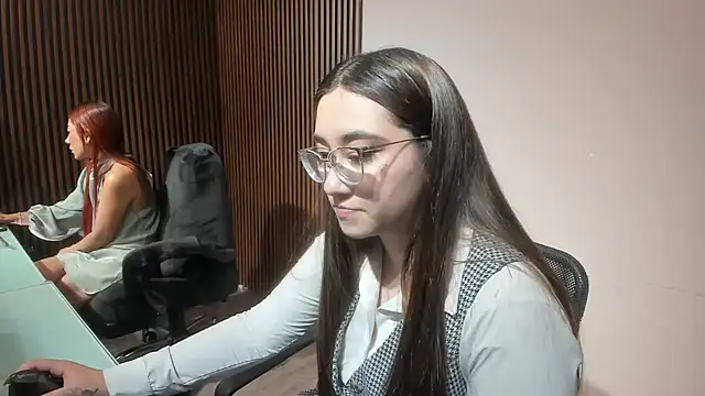 SwettieSammy online show from 04-20-26, 12:52