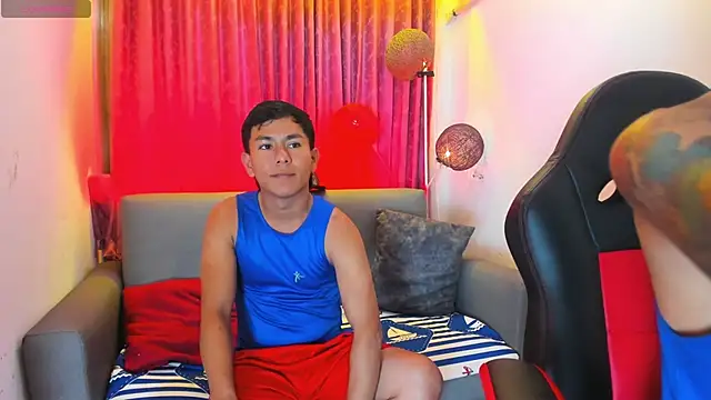 Snapshot of ALFON_SEB chatting on 11-29-25, 06:55 ALFON SEB online show from 11-29-25, 06:55