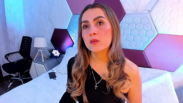 Snapshot of AriaRous chatting on 01-14-26, 03:50 AriaRous online show from 01-14-26, 03:50