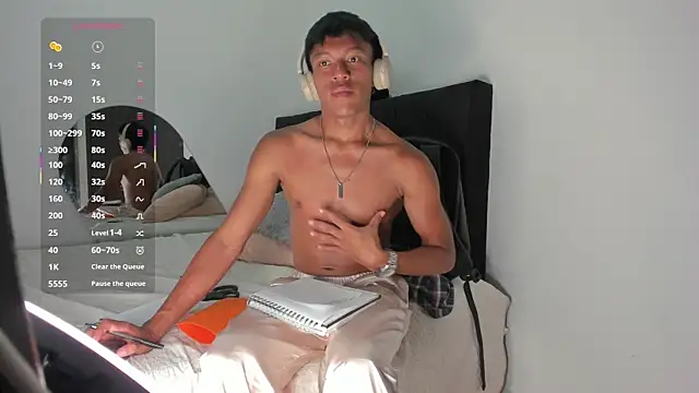 santinaughty online show from 03-02-26, 02:25