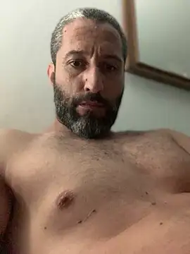 Calientesensible online show from 02-10-26, 04:16