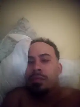 Snapshot of Rodrigues99 chatting on 02-14-26, 06:37 Rodrigues99 online show from 02-14-26, 06:37