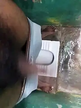 aguyforgay online show from 12-02-25, 04:40