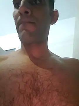 oussamaxuuu online show from 12-01-25, 05:51