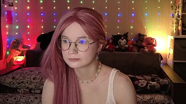 Kitty smalltits online show from 03-04-26, 06:08