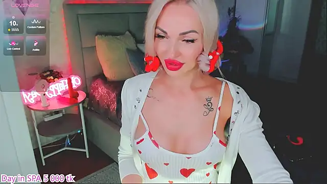 Snapshot of Lola_Bombita chatting on 05-12-26, 12:35 Lola Bombita online show from 05-12-26, 12:35
