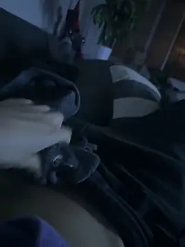 Snapshot of ResponsibleAir2 chatting on 12-01-25, 09:36 ResponsibleAir2 online show from 12-01-25, 09:36