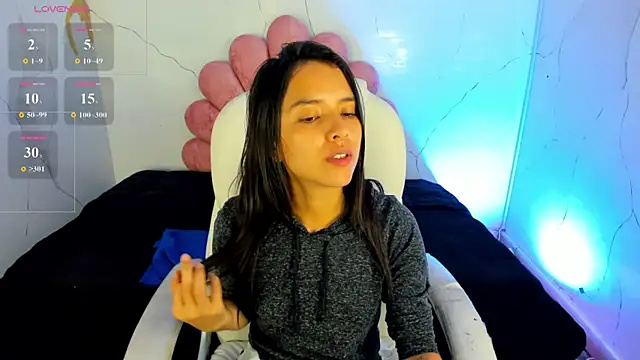 Cherrybombs  online show from 03-25-26, 01:06